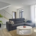 House Miceli Дом отдыха Лижнян