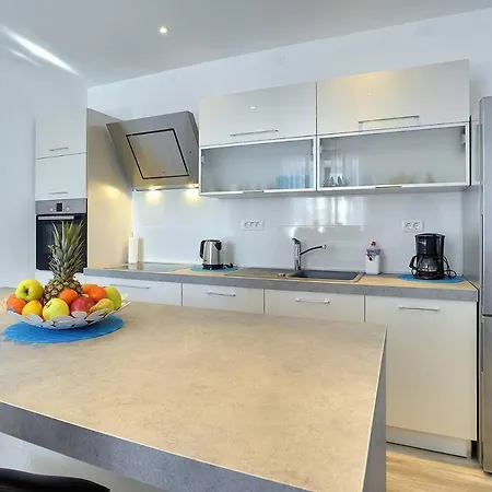 House Miceli