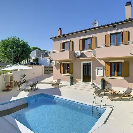 Nyaraló House Miceli *
